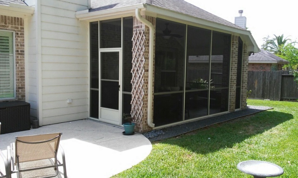 Outdoor patio screen enclosures and screened in porch Austin, TX Near Me
